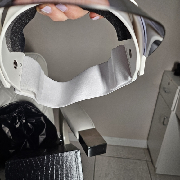 2 PHILIPP PLEIN visors - Picture 9 of 16